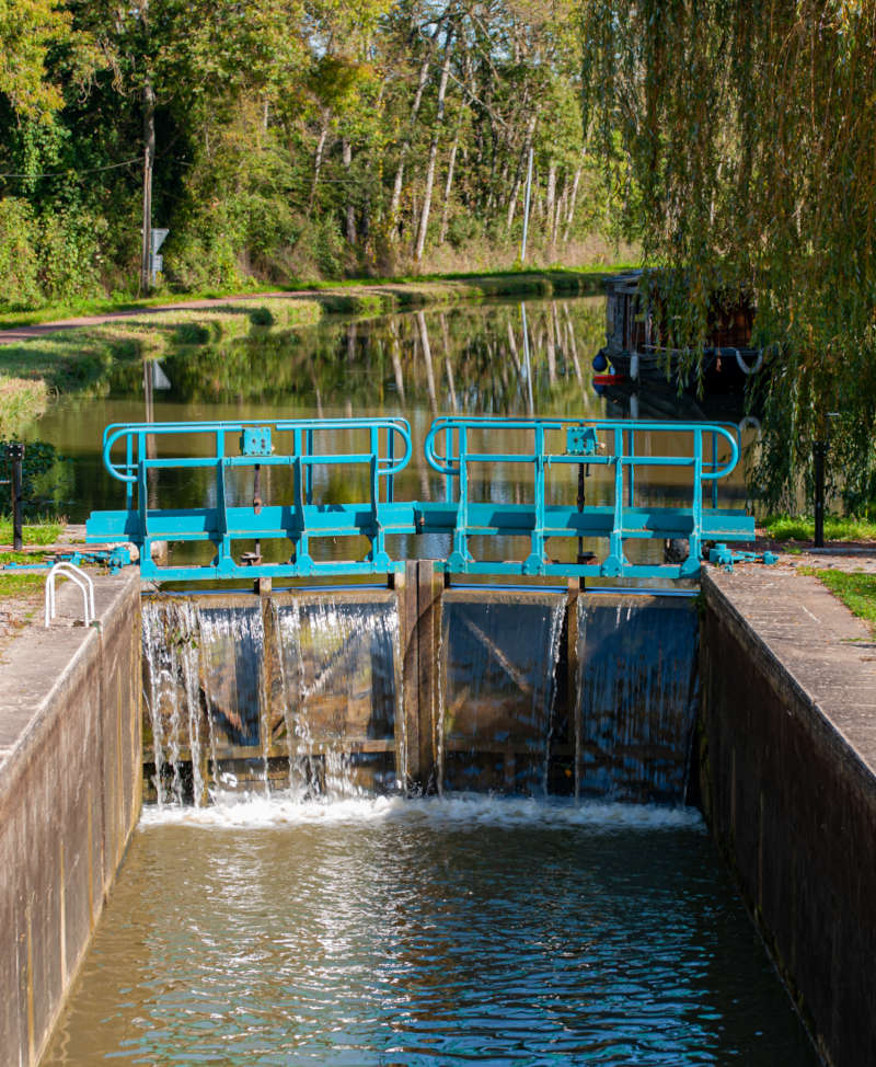 Fleury-106-opt Canal Nivernais - Fleury